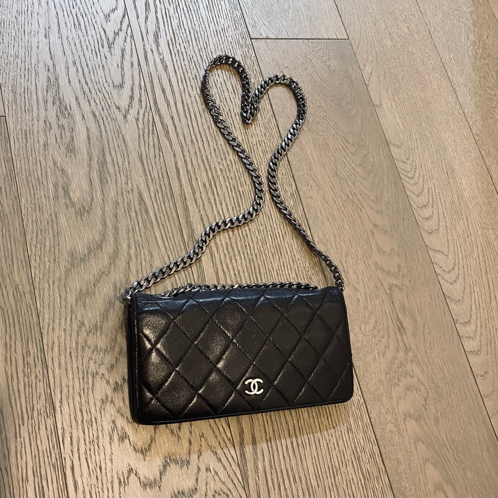 Authentic Chanel Purse / Chanel WOC